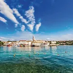 Stunning In Krk Daire Krk Town
