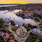 Stunning In Krk Daire Krk Town