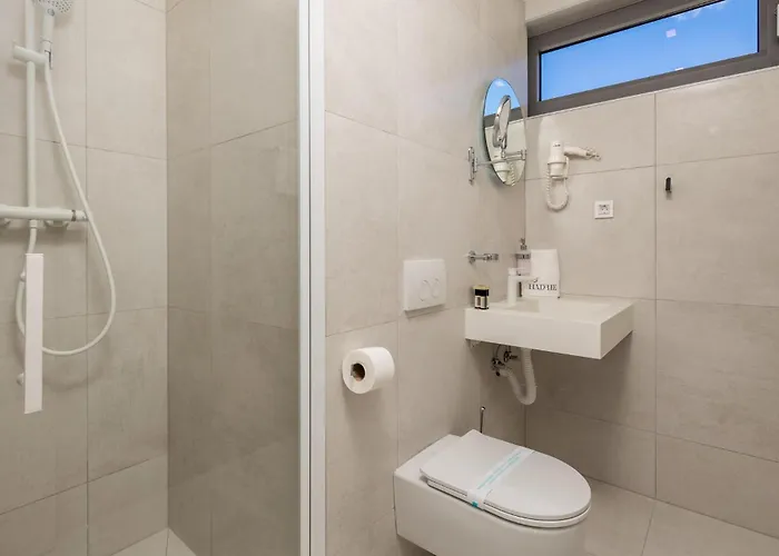 Appartamento 3 Bedroom Stunning In Krk *