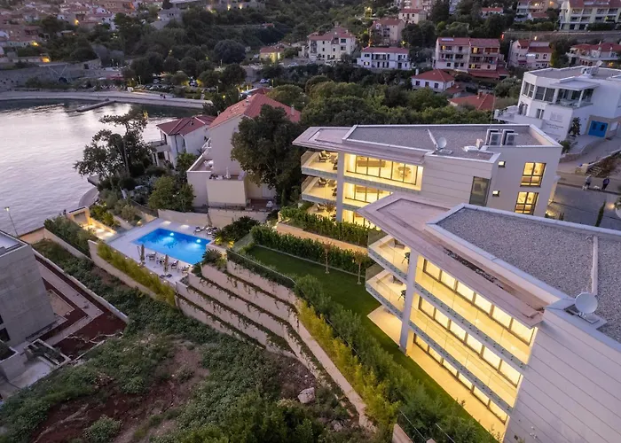 3 Bedroom Stunning In Krk * Krk Town