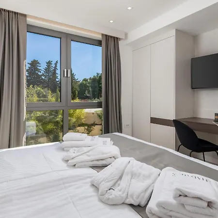 Stunning In Krk Apartament